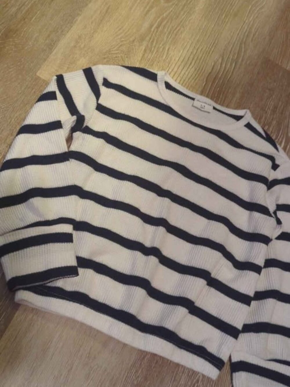 Abercrombie kids 5/6 girls long sleeve top